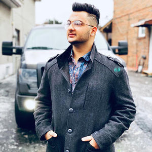 Meet your Posher, Siddharth